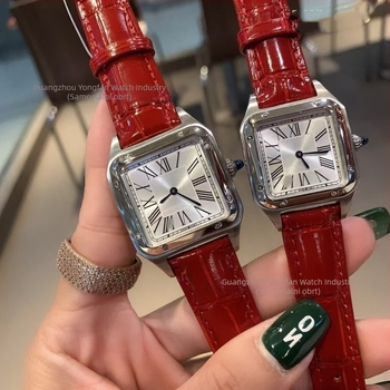 Tank sat s mehaničkim mehanizmom 2813, kućište i metalni kaiš od nehrđajućeg čelika, safirno staklo, vodootpornost 30 m