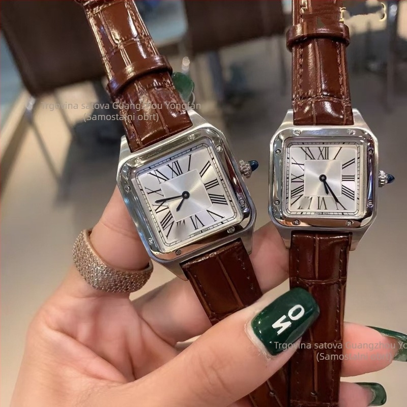 Tank sat s mehaničkim mehanizmom 2813, kućište i metalni kaiš od nehrđajućeg čelika, safirno staklo, vodootpornost 30 m