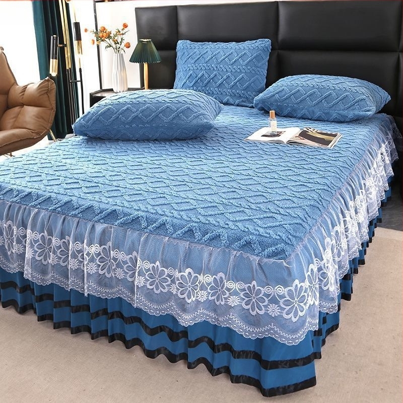 Prekrivka za krevet s mliječnim velurom i akrilnim vlaknima, monokromatski uzorak, twill tkanje, stil princeze