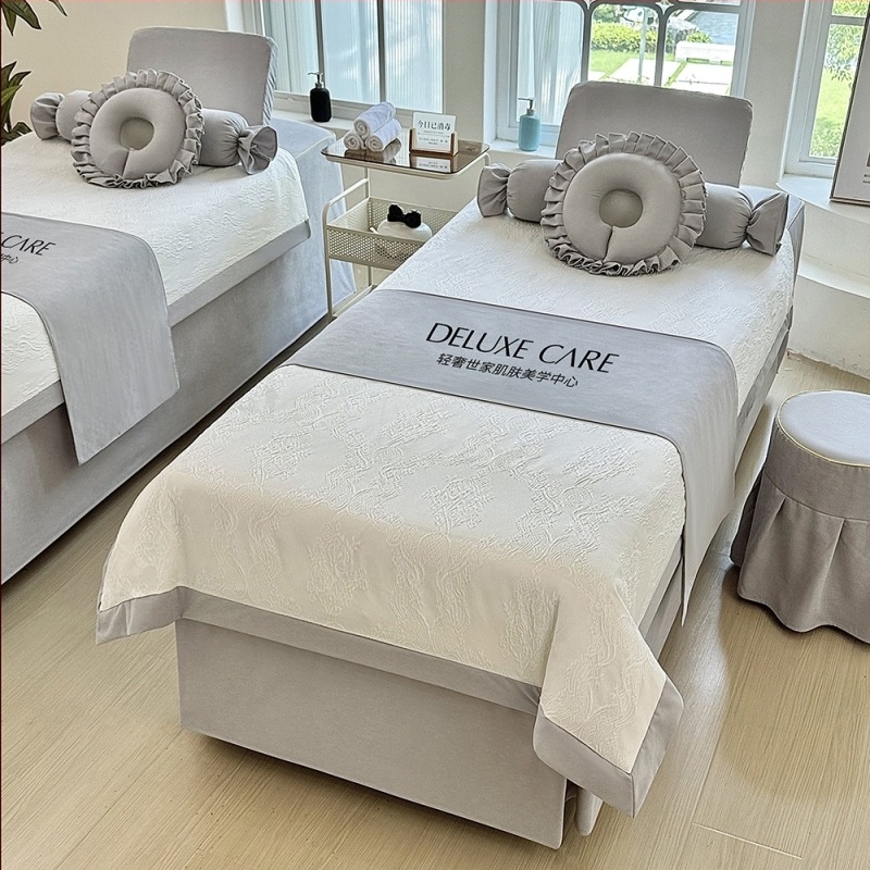 Četverodijelni set navlaka za kozmetičku postelju, poliestersko-pamučna smjesa, reaktivna tinta, težina 800–1000 g/m², uzorak prugasti ili jednobojni