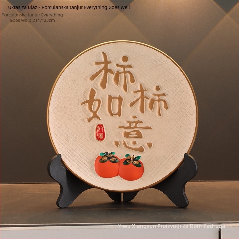 Dekorativna figurica u kineskom stilu, od sintetičke smole, poluručna i polu-mehanička izrada