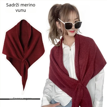 Trokutasti šal od poliestera, warp pleteni uzorak, jednobojni uzorak, zadržava toplinu