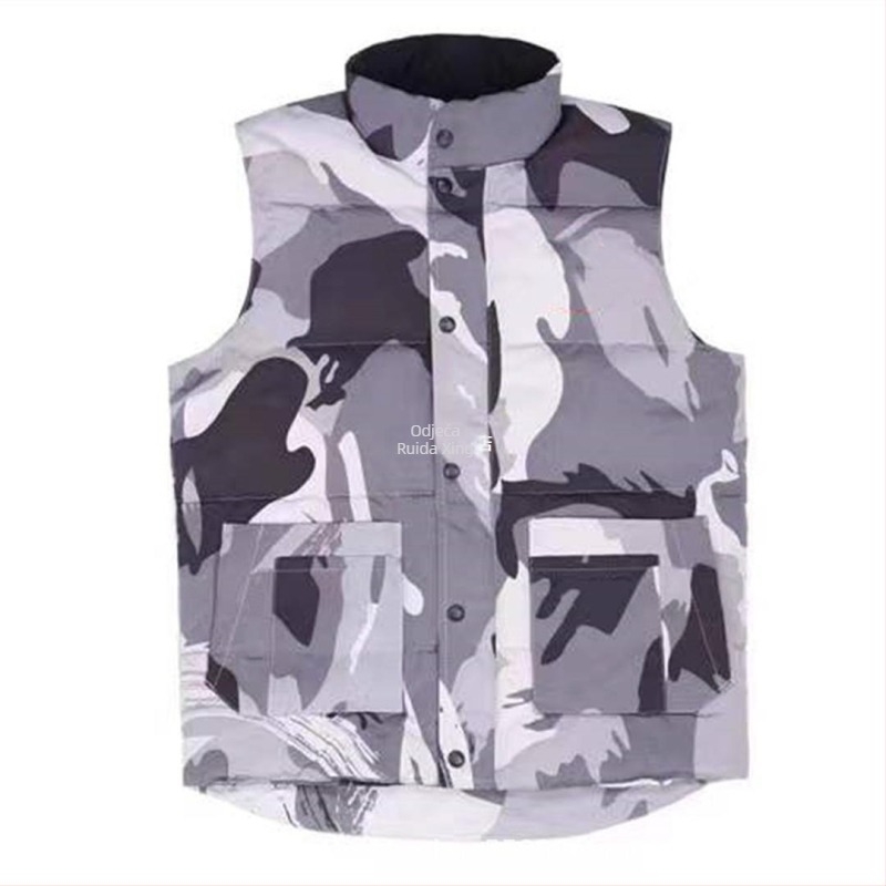 Ženska down vest s organskim pamukom i bijelim patčjim puhom, slobodan kroj, zip prednji