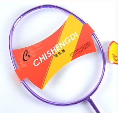 Raketa za badminton s karbonskim okvirom, težina 80–84 g, dizajn ravne glave, mogućnost prilagodbe, otisnuto logo