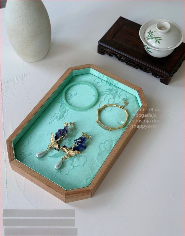 Drvena ploča za izlaganje nakita, jednodjelni model, masivno drvo, antikni stil, spojna konstrukcija, ljeto 2024 izlazak