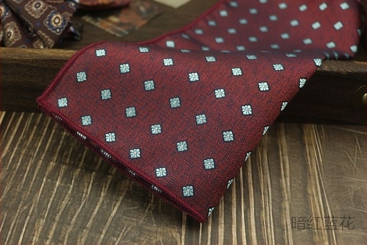 Džepni šal za sako, poliester, uzorak kešu oraščića, satenski završetak, moderan stil, standardna širina