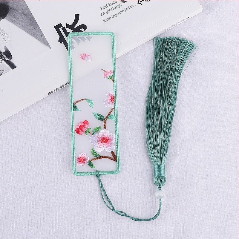 DIY set za križno šivanje: dvostruki označivač za knjigu i privjesak za auto, organza, biljni motiv