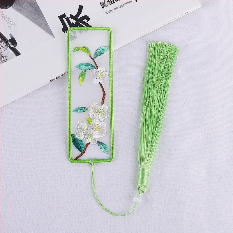 DIY set za križno šivanje: dvostruki označivač za knjigu i privjesak za auto, organza, biljni motiv