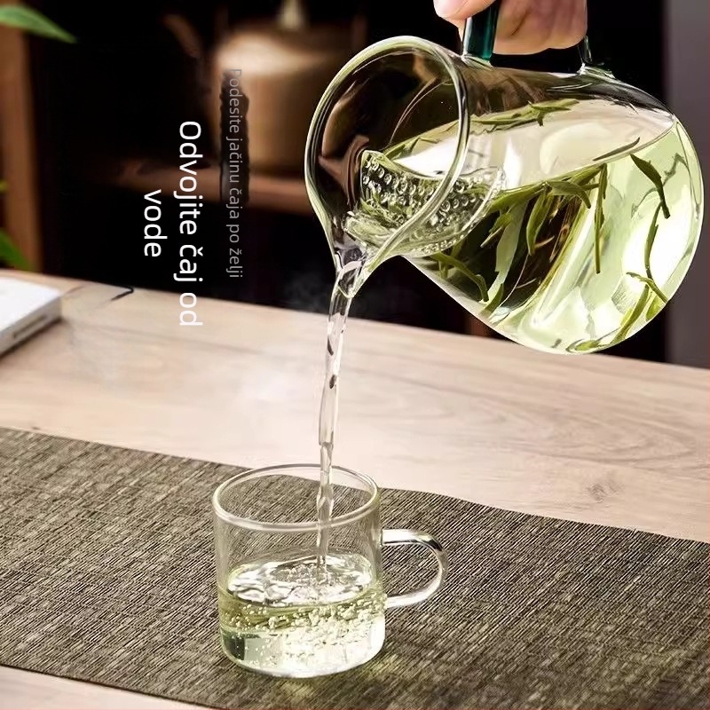 Šalica za čaj s integriranim filtrom, staklo visokog borosilikata, marka Yumo, moderan stil