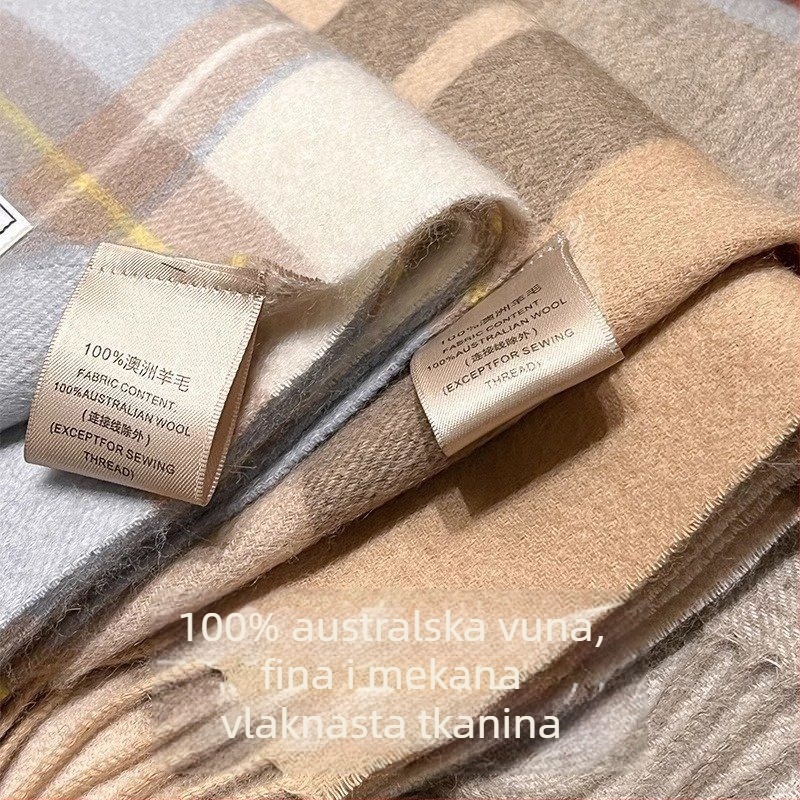 Vuneni šal s kariranim uzorkom - Na skladištu; Materijal: Vuna; Sezona: Proljeće; Izlazak na tržište: Ljeto 2021