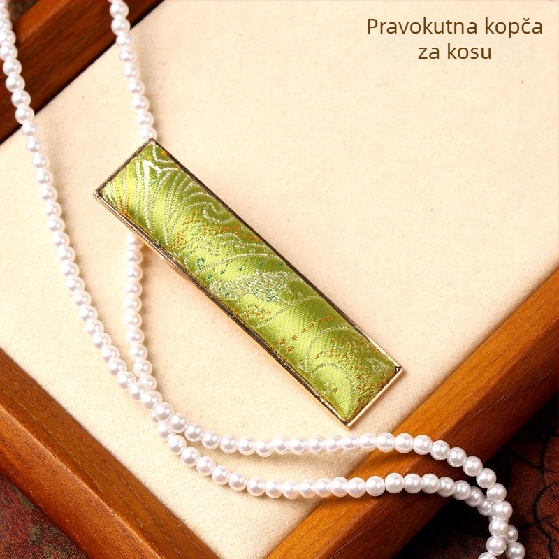 Ogrlica s kristalnim privjeskom i budističkim amuletom, lanac u stilu pulovera, tradicionalno kineski inspirirani stil