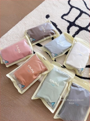 Emma majica od Ice Silk, slobodan kroj, okrugli vrat, kratki rukavi, jednobojna, devet boja