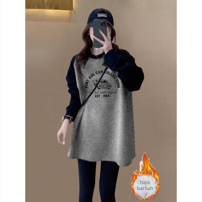 Ženski top srednje duljine, dvobojni baršunasti materijal, dugi rukavi, zaobljen izrez, opuštena silueta, materijal od zajčjeg krzna, model s slovima, proljeće