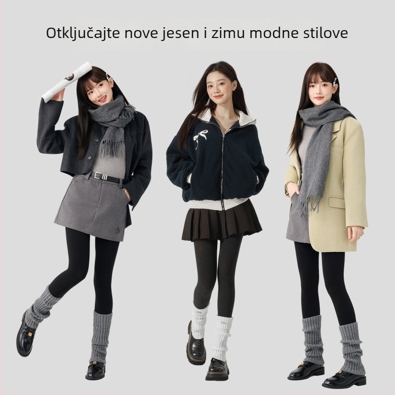 Ženske tajice s fleec podstavom, vertikalne pruge, srednja debljina, podizanje zadnjice