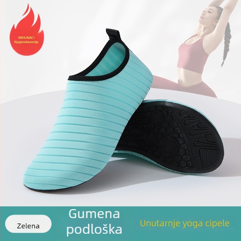 Odrasle vodene tenisice – dišuće, brzo sušeće, gornji dio mrežasti, srednje visine, protuklizna gumena podrážica