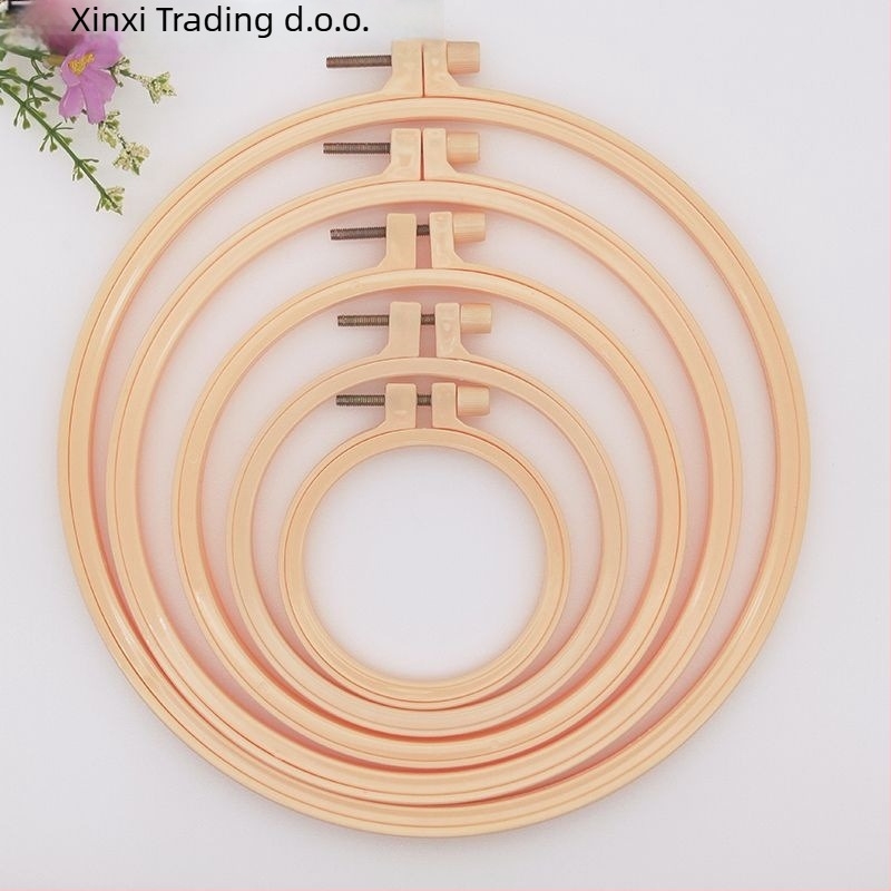Okružni okvir za križni vez s dizajnom imitacije bambusa, Marka Scenery, Materijal: plastična ploča, Tip veza: križni vez, Stil Ming i Qing klasika