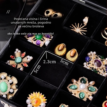 Taohuajia Kutija za nakit za broševe — Model Black leather brooch storage; Materijal Cortical; Stil Leisure; Vzor Jednobojan