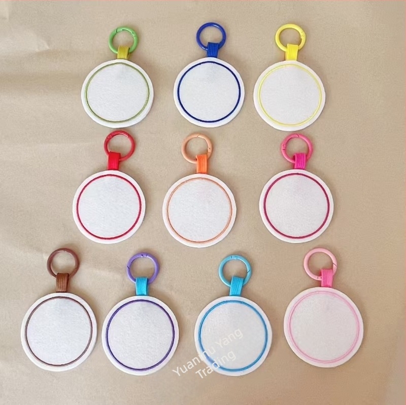 Brelok od filca, okrugli za djecu, proljeće 2024