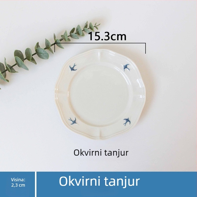 Porcelanski tanjur s reljefom lastavice – nepravilnog oblika, moderan minimalistički stil, pogodan za mikrovalnu pećnicu