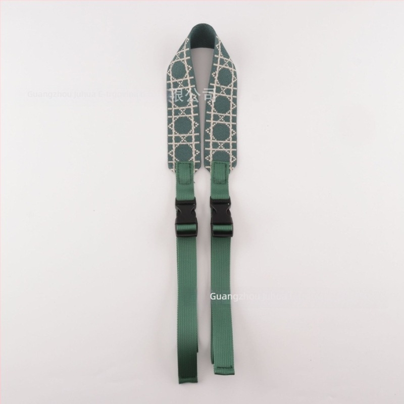 Torba naramenica od poliester jacquarda, geometrijski uzorak, gradski minimalistički stil, otporan na habanje (Materijal: Poliester • Vzor: Geometrijski Jacquard • Stil: Gradski Minimalizam • Kategorija: Naramenica)