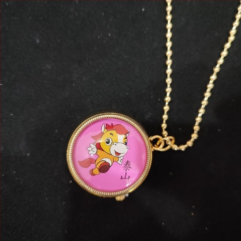 Narukvica s karikaturnim rotirajućim džepnim satom za djecu, kvarcni mehanizam, okrugli brojčanik, kućište od legure