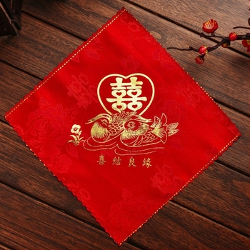 Vjenčani rupčić Listen, kvadratni oblik, 150 g