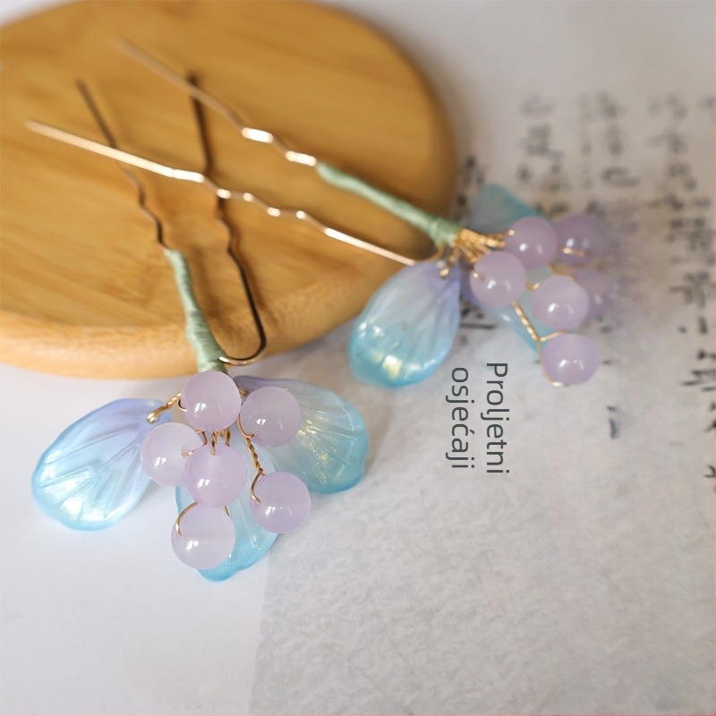 Ukosnica za kosu s etničkim stilom i voćnim motivom, ručno izrađena (Materijal: legura; Stil: etnički, ženski; Dizajn: voćni motiv; Ručna izrada; Izdanje: jesen 2024)