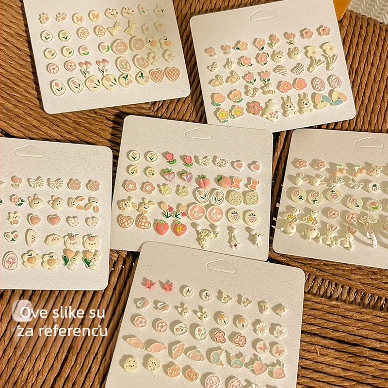 Naušnice Miyou – legura; obrada: kapanje ulja; stil: japanski i korejski; oblici: srce, cvijet, listovi, geometrijski