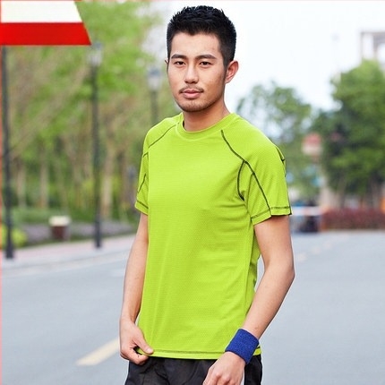 Poliesterska majica kratkih rukava s okruglim izrezom, brzo se suši i prozračna