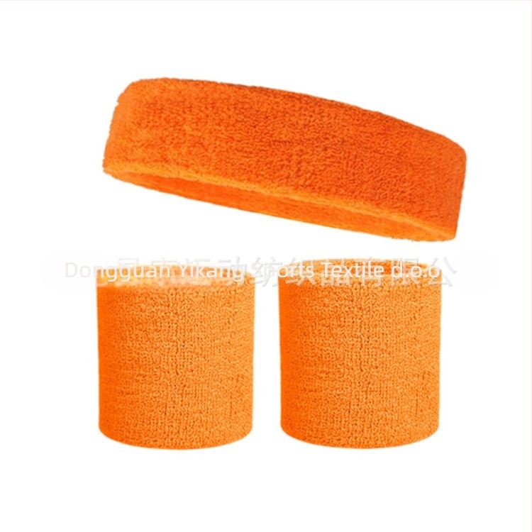 Set zaštite za glavu i zapešće — zaštitne komponente: glava, zapešće; materijal: pamučna nit; sport: nogomet; marka: Yi Neng