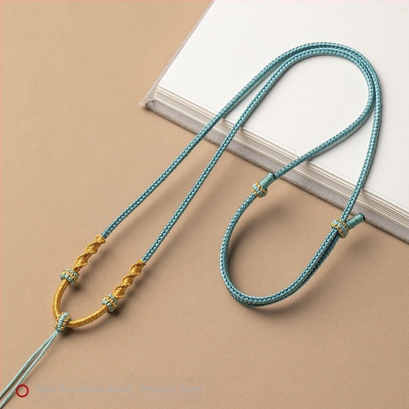 Ogrlica s privjeskom od užeta, ručno pletena, podesivi užet, Craftsman nakit, jesen 2024