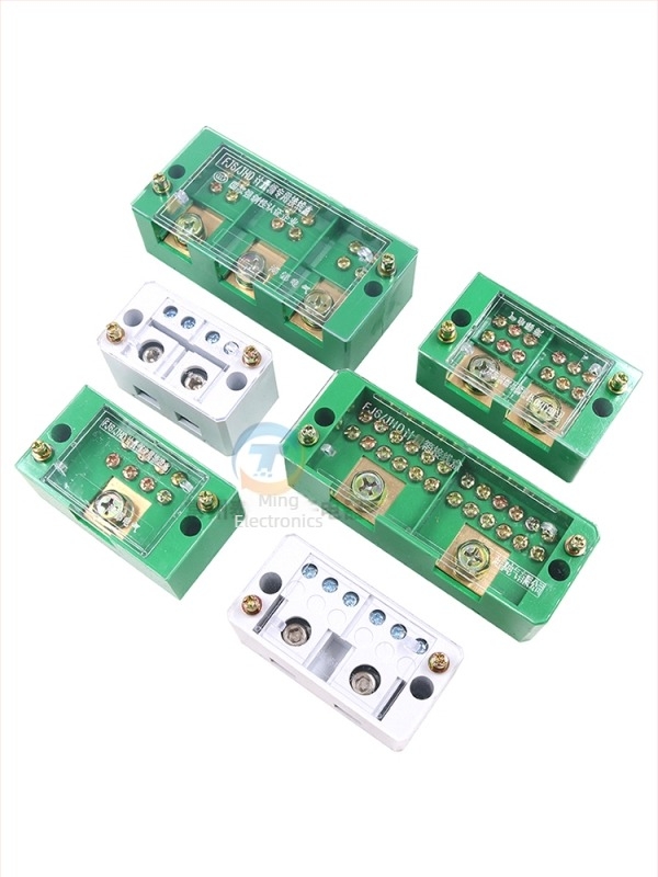 Kutija za razdjelnik električnih krugova, 2 ulaza, 4–16 izlaza, 8 konektora, terminalni blok