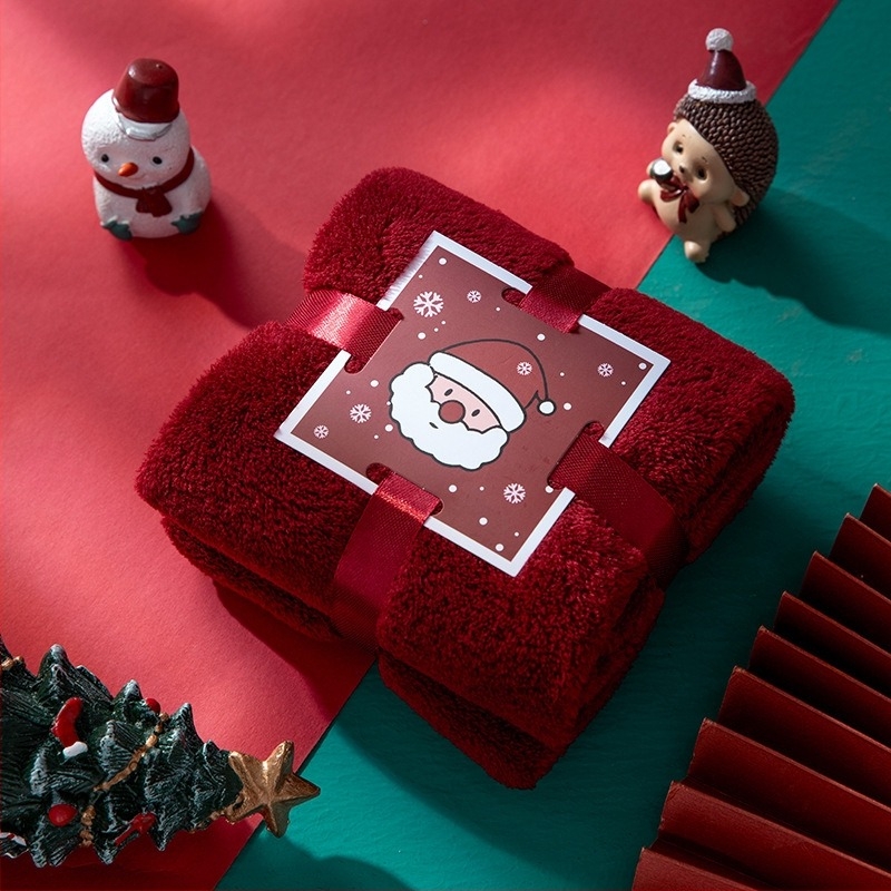 Poklon set ručnika - coral fleece, 32 komada, 50–80 g po ručniku, prilagodljivo