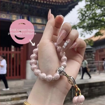 Narukvica u palaćnom stilu od keramnih perlica s tekstom, ručno pletena