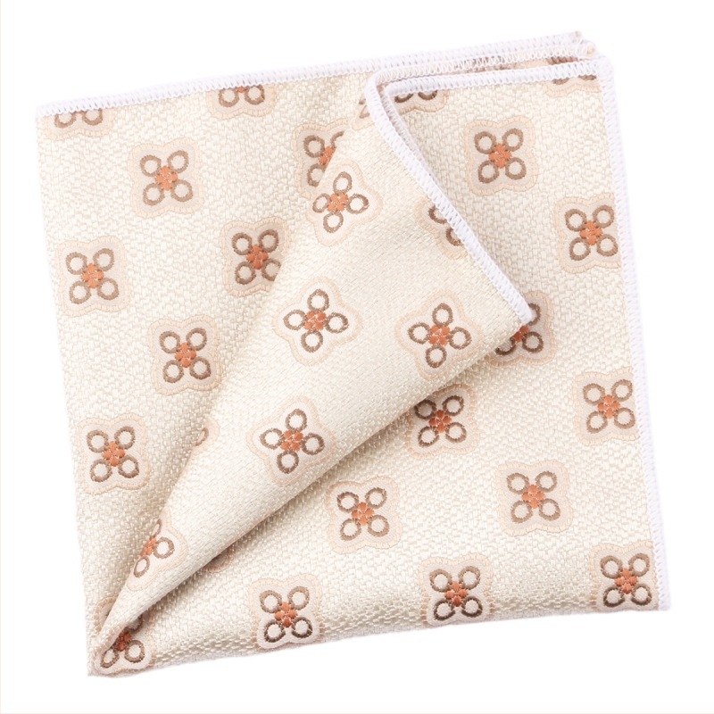 Džepna marama s džakard uzorkom u prugama, poliestersko vlakno, ležeran stil.