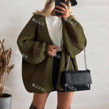 Cardigan od Phoenix velvet, pleteni, V-izrez, 90–95% akrila, yarn-dyed, dugi rukavi, srednja duljina, široka silueta, street style