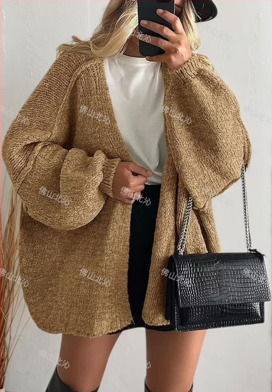 Cardigan od Phoenix velvet, pleteni, V-izrez, 90–95% akrila, yarn-dyed, dugi rukavi, srednja duljina, široka silueta, street style