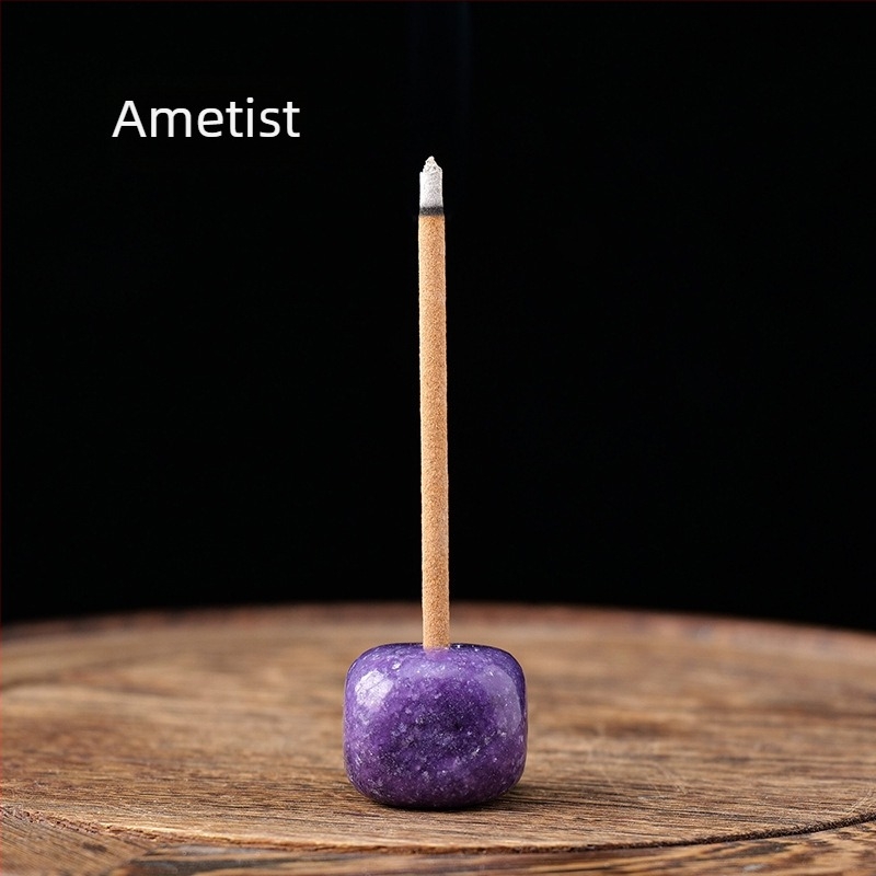 Prirodni ametist kristal – četverokutni kamen za mirise, ukras i podloga za tamjan