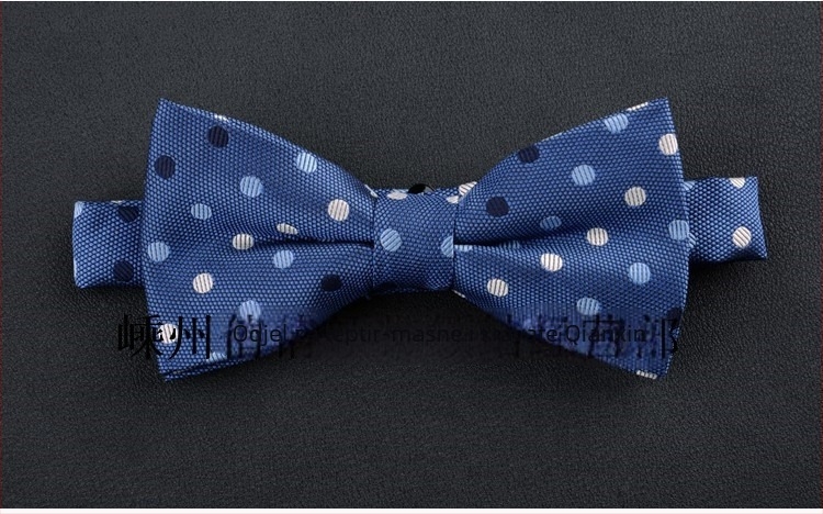 Leptir kravata, dvostruki sloj, karirani uzorak, satenski završetak, 1200 vlakana poliestera, unisex, standardna širina, 12x6