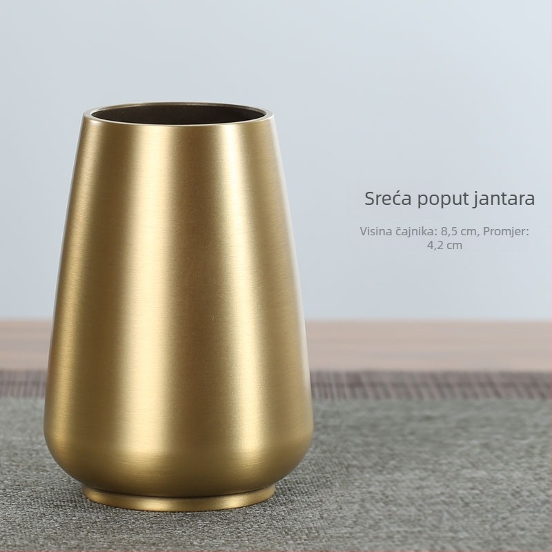 Set dodataka za čaj – šest džentlmmena, skandinavski stil