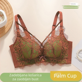 Bežični push-up grudnjak s debelim oblikovanim košaricama, 3/4 košarica, prozračan materijal, čvrste naramenice, udobna potpora.