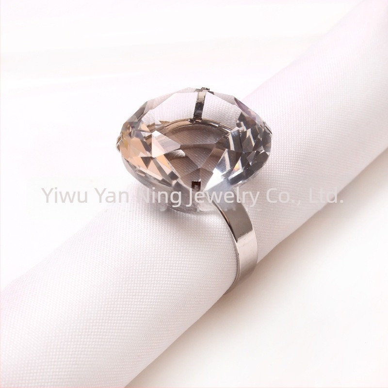 Prsten za salvete s dijamantom – nehrđajući čelik, elektrogalvanizacija, moderan minimalistički stil, tiskano logo, privatna marka dostupna