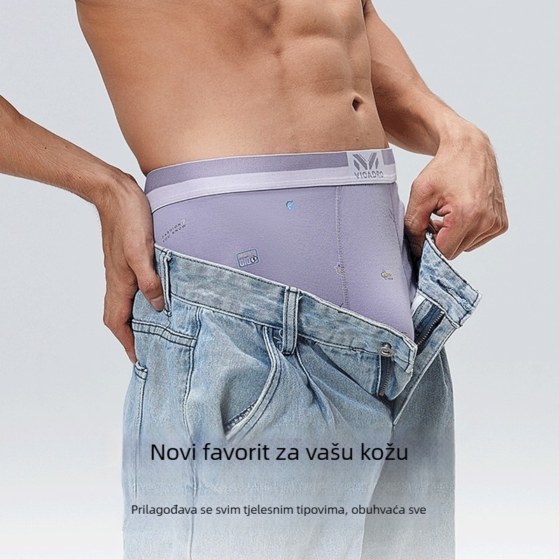 Muške boxerice od čiste pamuka, antibakterijske i prozračne, glavna tkanina: pamuk s combom, podstava u predjelu prepona: pamuk, srednja visina pojasa, ravna tkanina