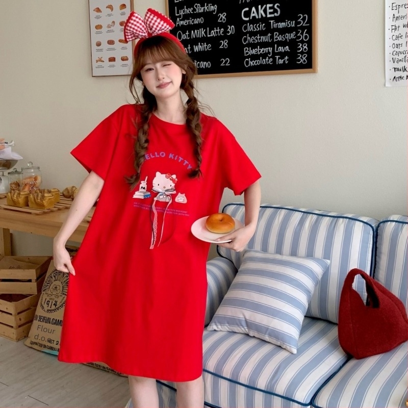 Pamučna noćna haljina, okrugli ovratnik, kratkih rukava, srednja duljina, prozračna