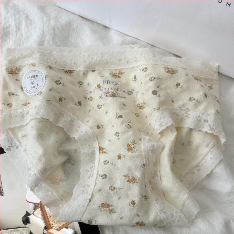 Damske pamučne gaćice srednjeg struka, jacquard tkanina, uzorak lomljenog cvijeća, prozračne i antibakterijske