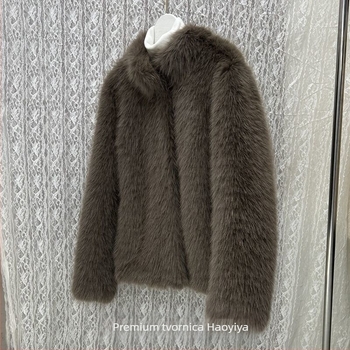 Ženska kožna jakna s lisicom krznom i integriranim umjetnim krznom, kratki kroj (Corduroy; glavni materijal: zec kožušina <30%; sekundarni materijal: Ostalo 50–70%)