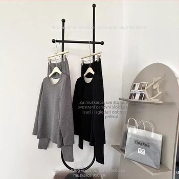 Muški termalni set pidžama — bezšivni, s brusenom tkaninom, visoka elastičnost, vrlo debela tkanina 501-600 g/m², velur podstava, osnovni sloj za nošenje na otvorenom