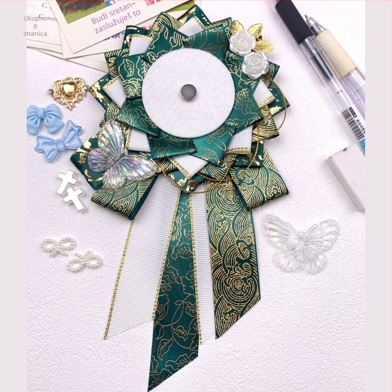 Broš s dizajnom crtića, od tkanine, ručno izrađen – suvenir ili dekoracija