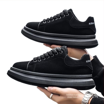 Muške casual tenisice u korejskom stilu, svakodnevne, s debelim đonom za povećanje visine, gornji dio od mikrovlaknaste kože, gumena potplat, zatvarač s rotirajućom kopčom, nizak potpetica 1–3 cm