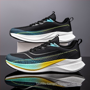 Tenisice za trčanje s Flyknit gornjim dijelom, PU uložak, vezanje, visina pete 3-5 cm